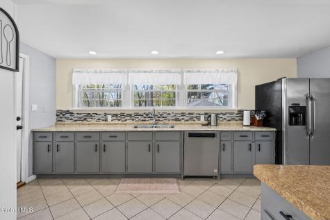 1321 Helderberg Avenue Schenectady NY 12306