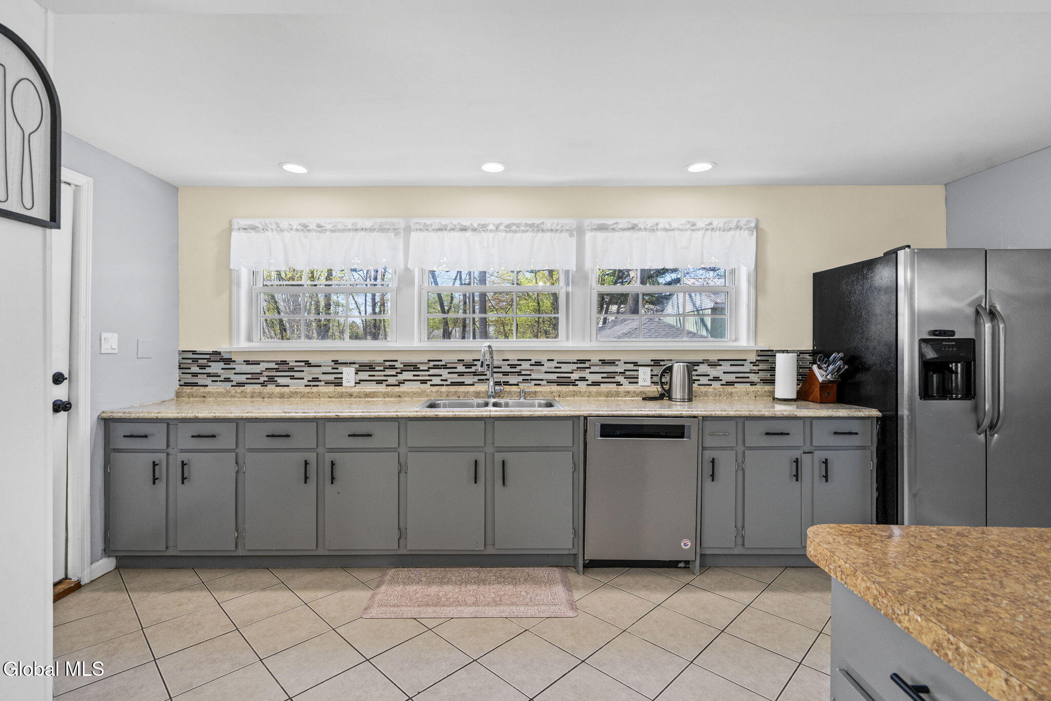 1321 Helderberg Avenue Schenectady NY 12306