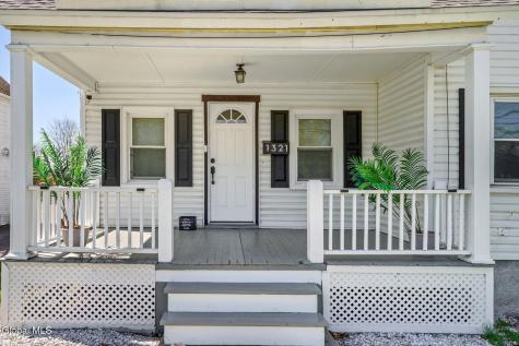 1321 Helderberg Avenue Schenectady NY 12306