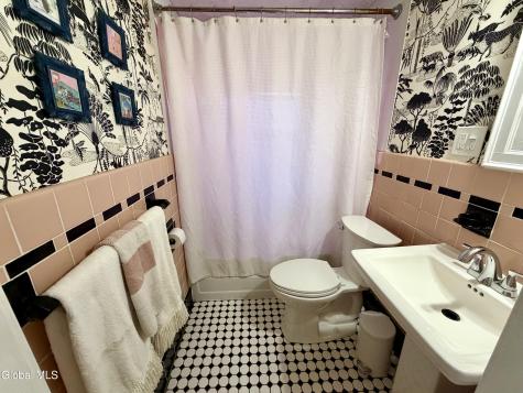 5 Cunningham Avenue Glens Falls NY 12801