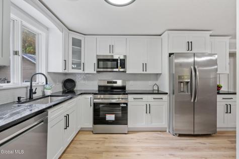 158 Lincoln Avenue Albany NY 12205