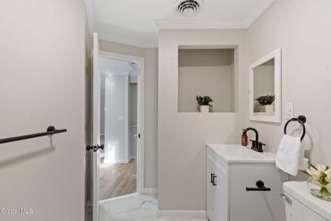 158 Lincoln Avenue Albany NY 12205