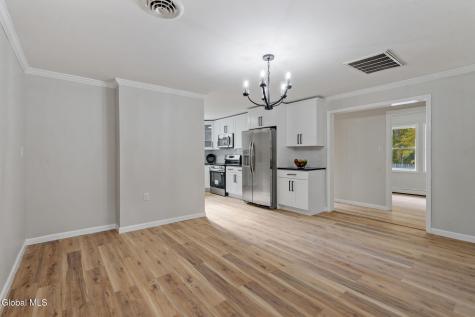 158 Lincoln Avenue Albany NY 12205