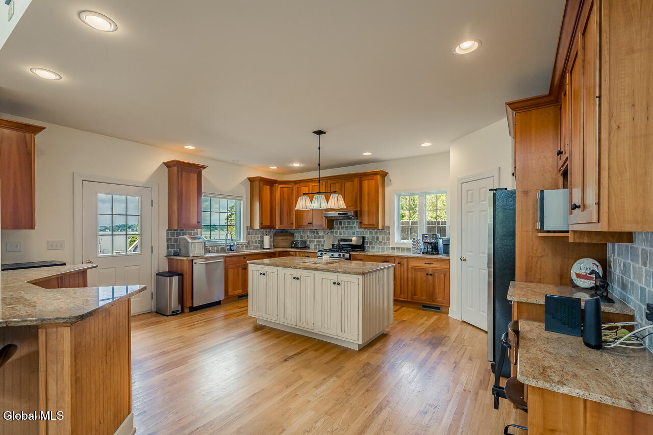 2 Leeward Lane Saratoga Springs NY 12866