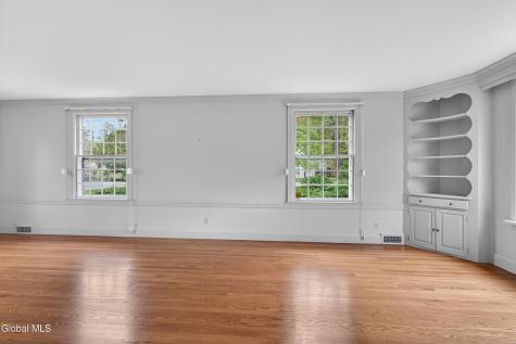 2 N Helderberg Parkway Slingerlands NY 12159