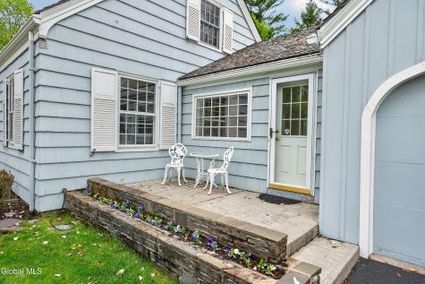 2 N Helderberg Parkway Slingerlands NY 12159