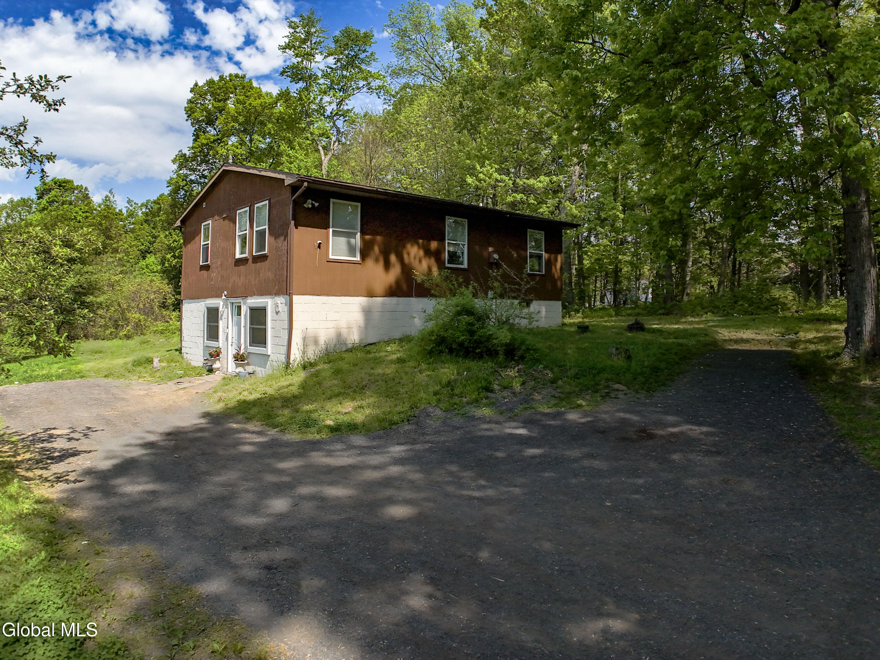 1631 S Old Post Road Castleton On Hudson NY 12033