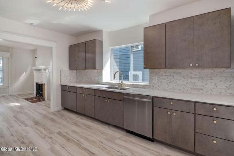 22 Fairlawn Avenue Albany NY 12203