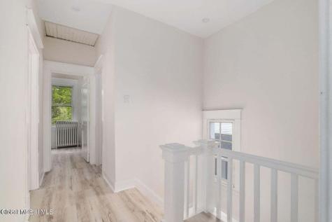 22 Fairlawn Avenue Albany NY 12203