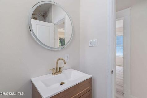 22 Fairlawn Avenue Albany NY 12203