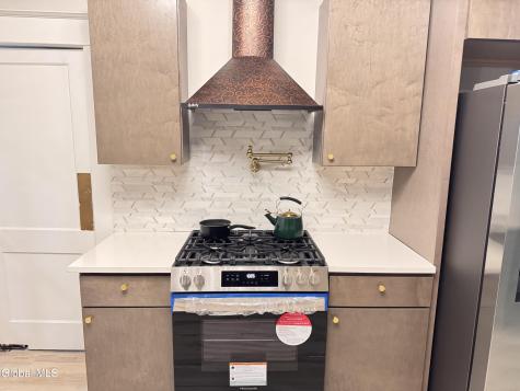 22 Fairlawn Avenue Albany NY 12203