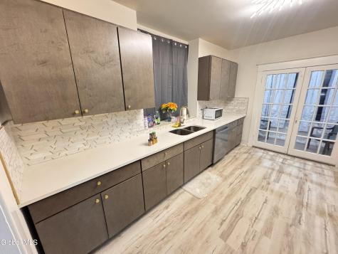 22 Fairlawn Avenue Albany NY 12203