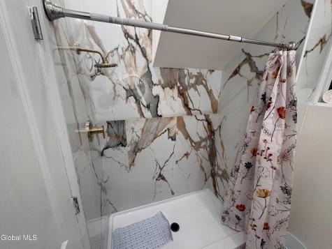 22 Fairlawn Avenue Albany NY 12203