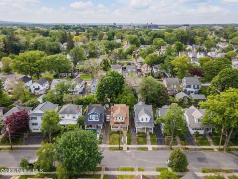 22 Fairlawn Avenue Albany NY 12203