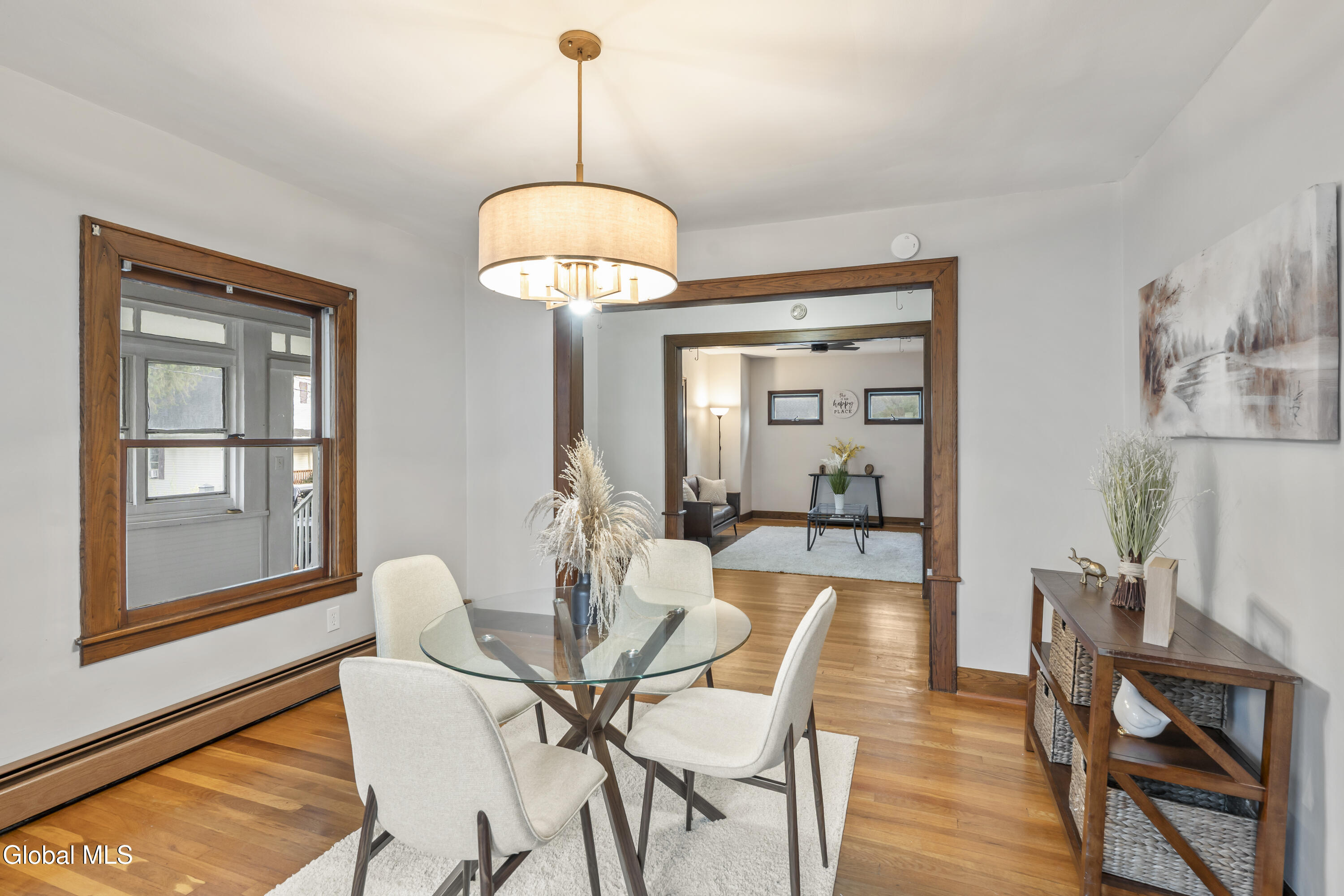 12 Poplar Street Colonie NY 12205