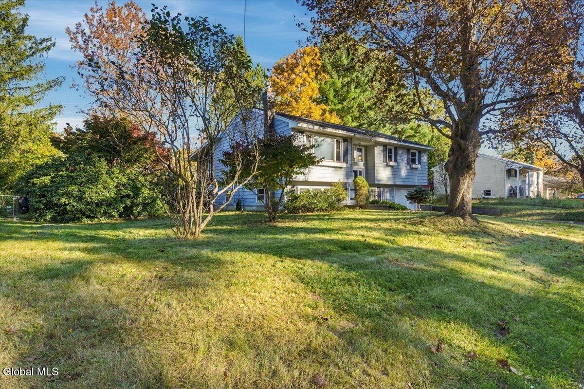 24 Patricia Lane Saratoga Springs NY 12866