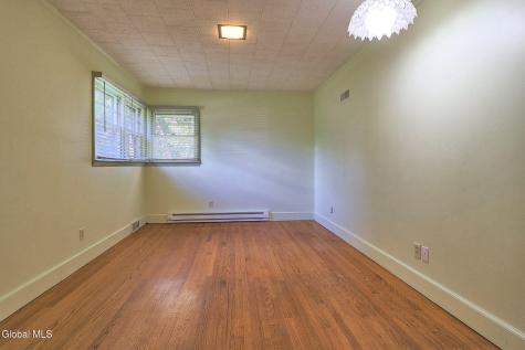 1561 Belmont Avenue Schenectady NY 12309