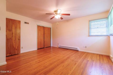 1561 Belmont Avenue Schenectady NY 12309