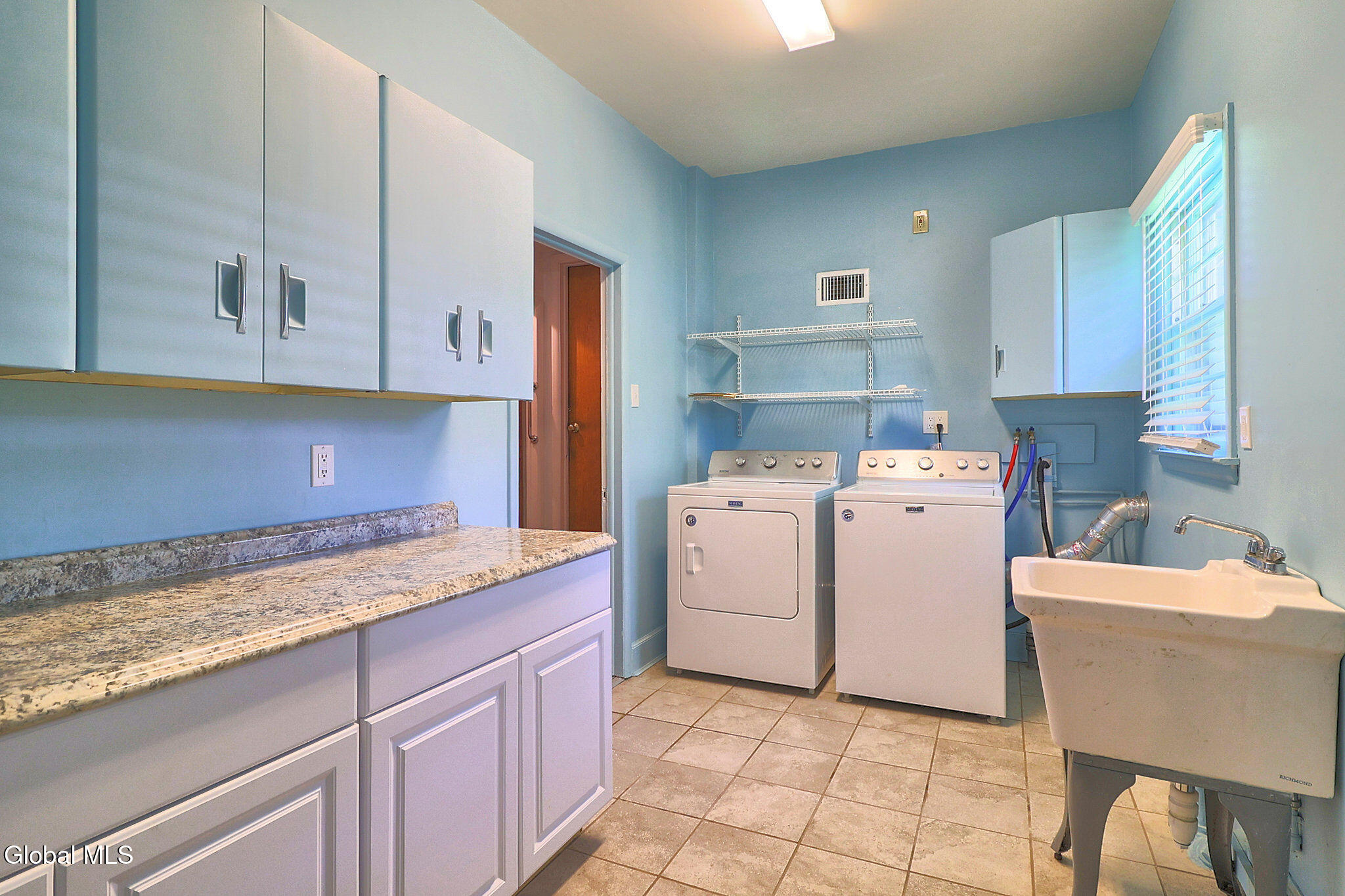1561 Belmont Avenue Schenectady NY 12309