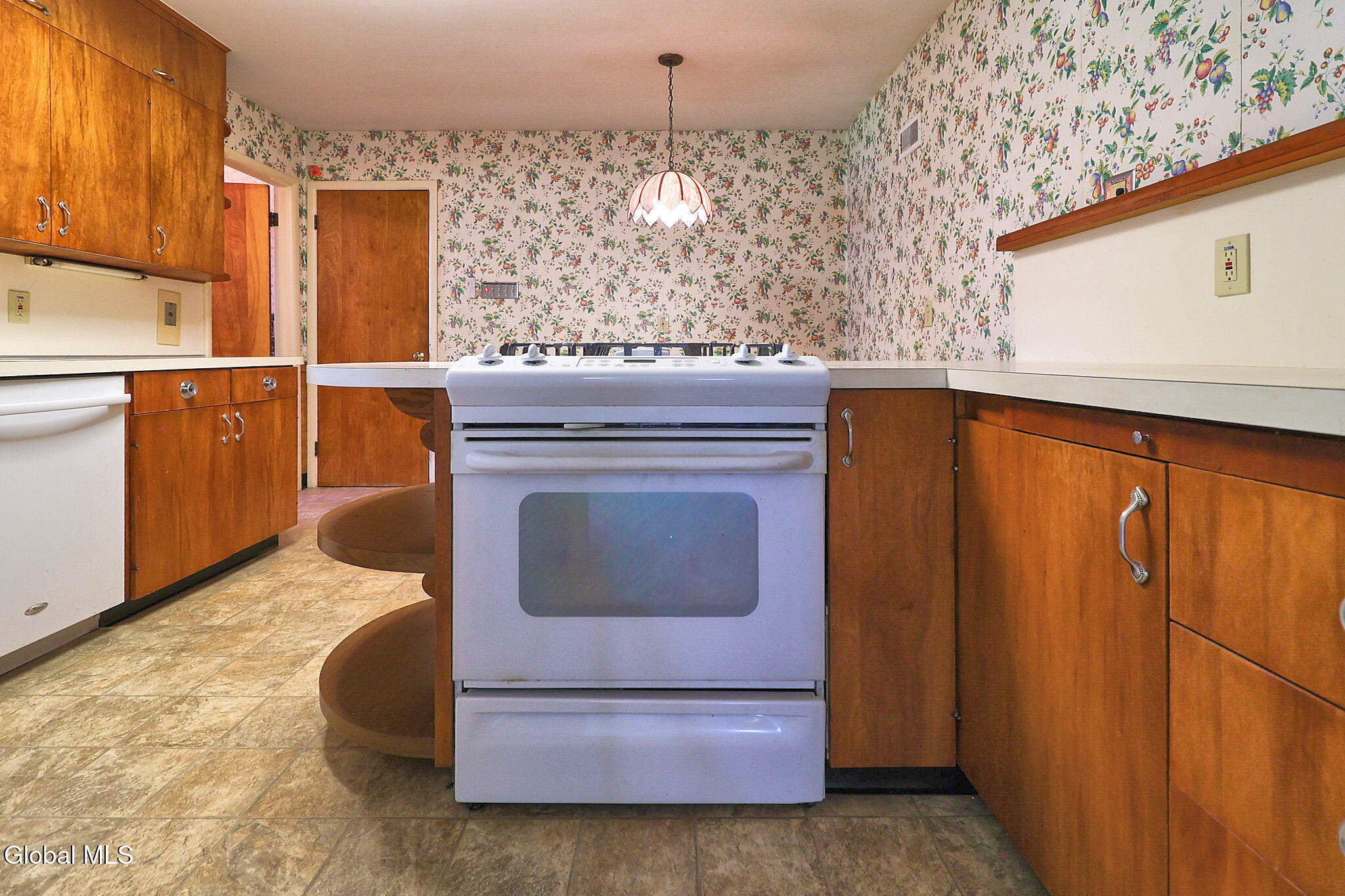 1561 Belmont Avenue Schenectady NY 12309