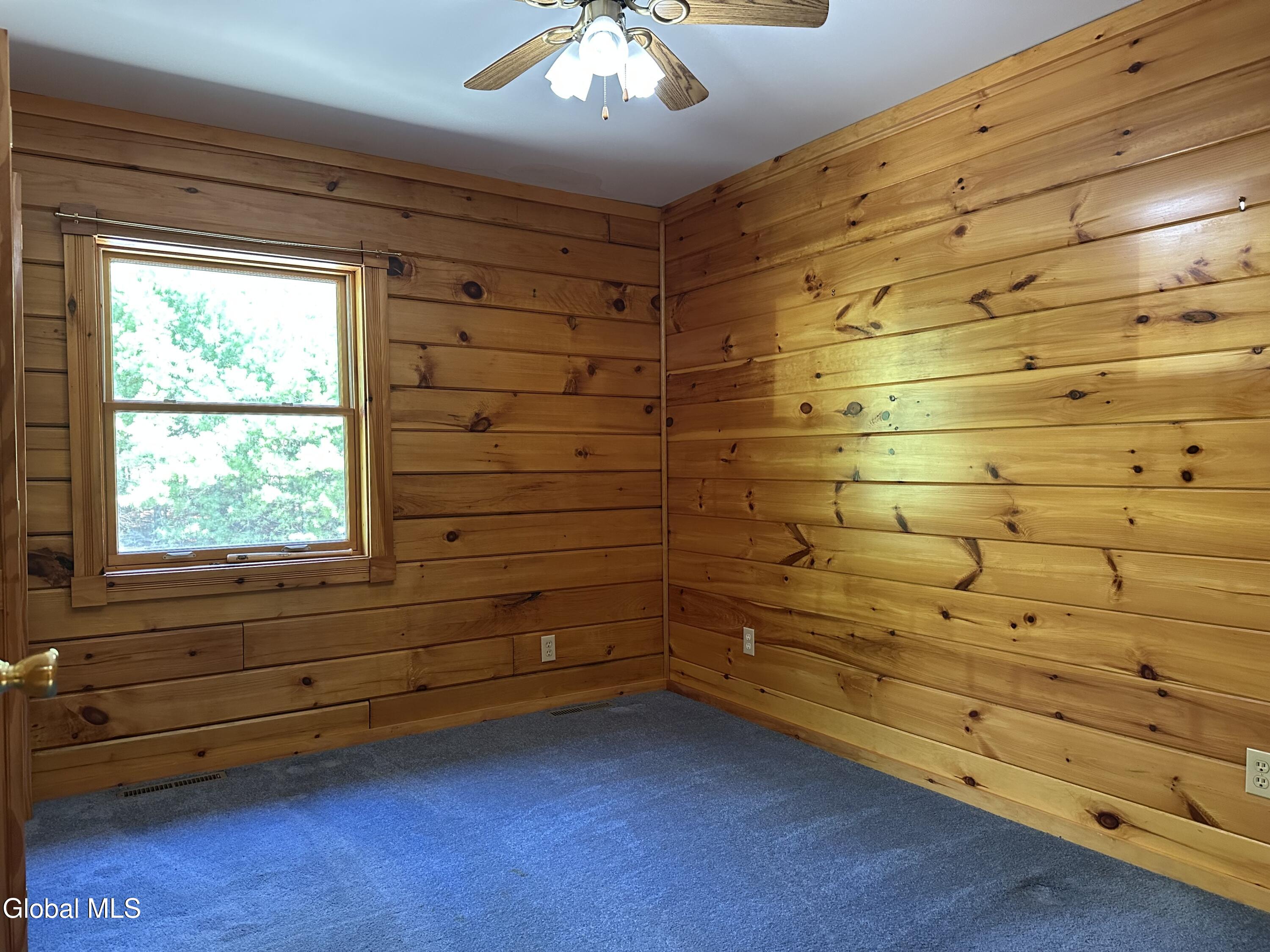 4525 Ny-8 Riparius NY 12853