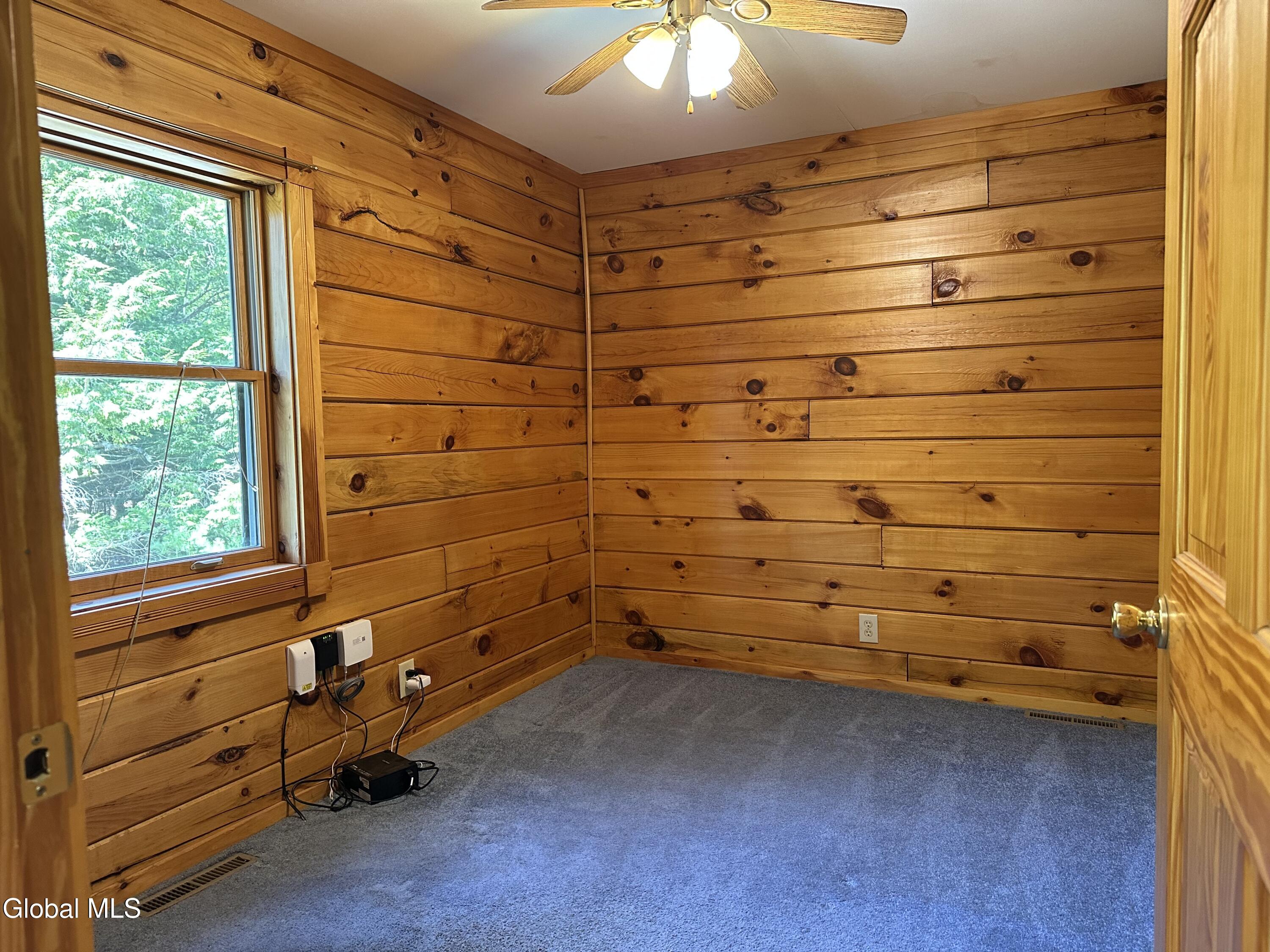4525 Ny-8 Riparius NY 12853