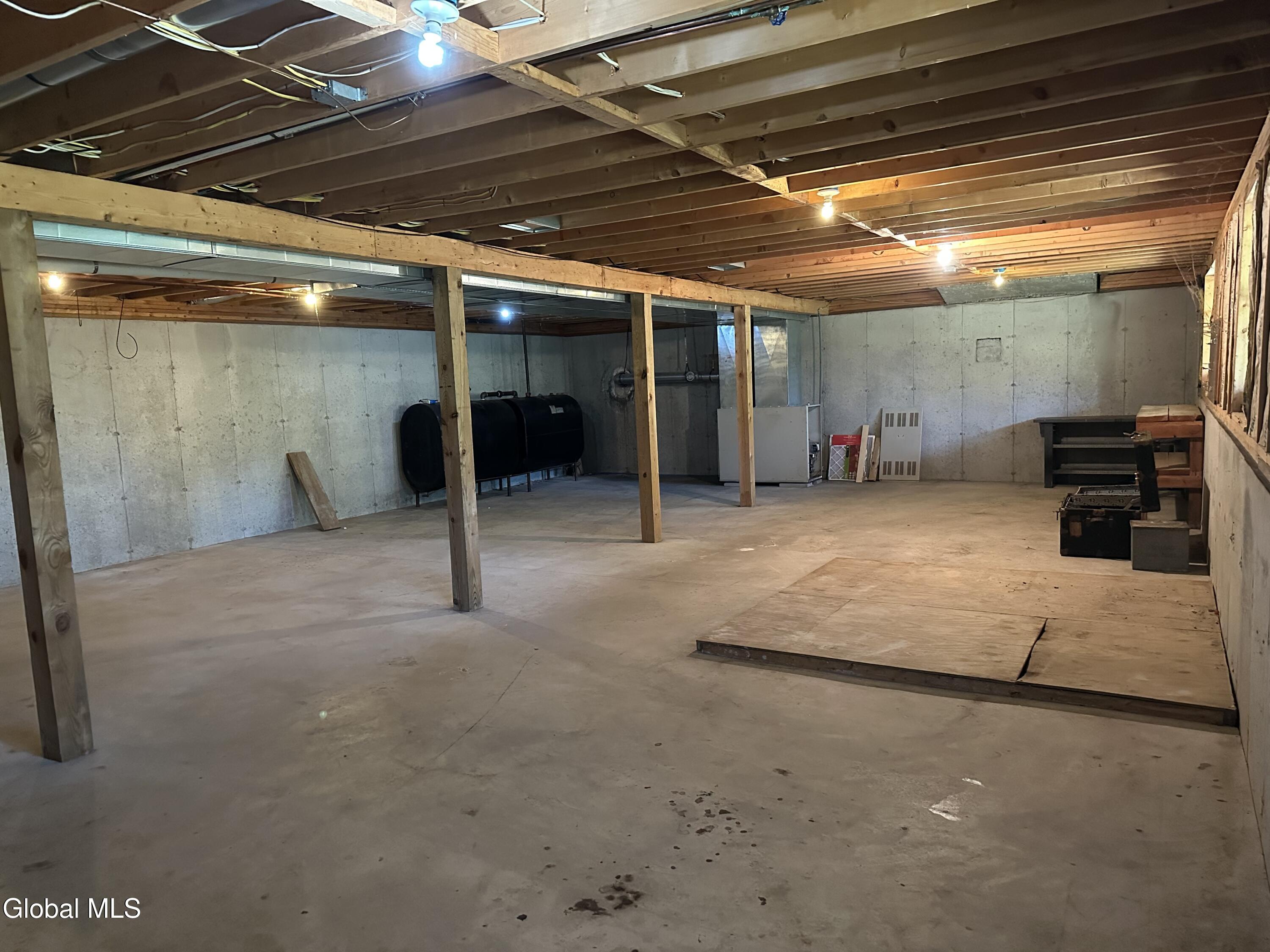 4525 Ny-8 Riparius NY 12853