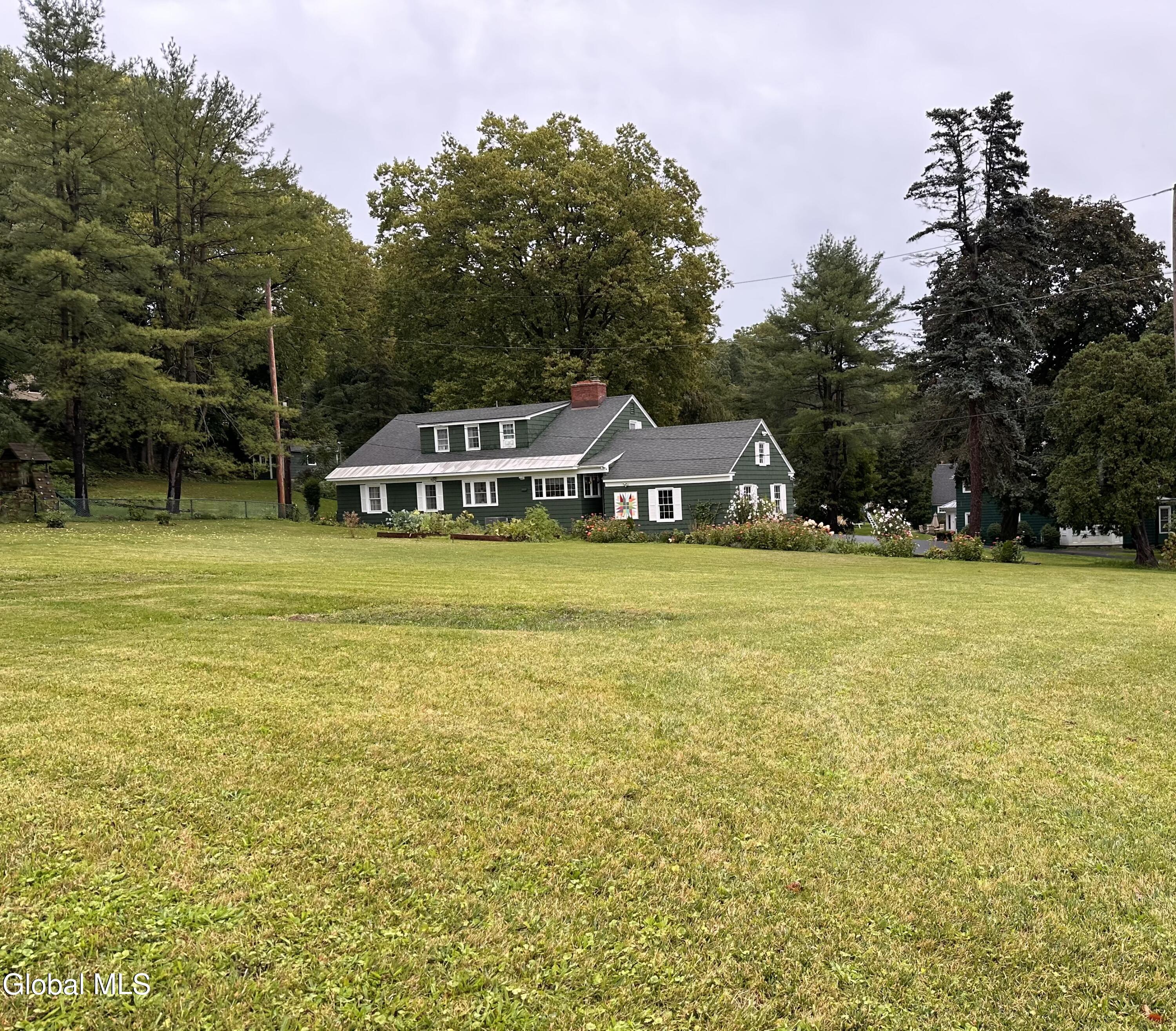29 E Grand Street Palatine Bridge NY 13428