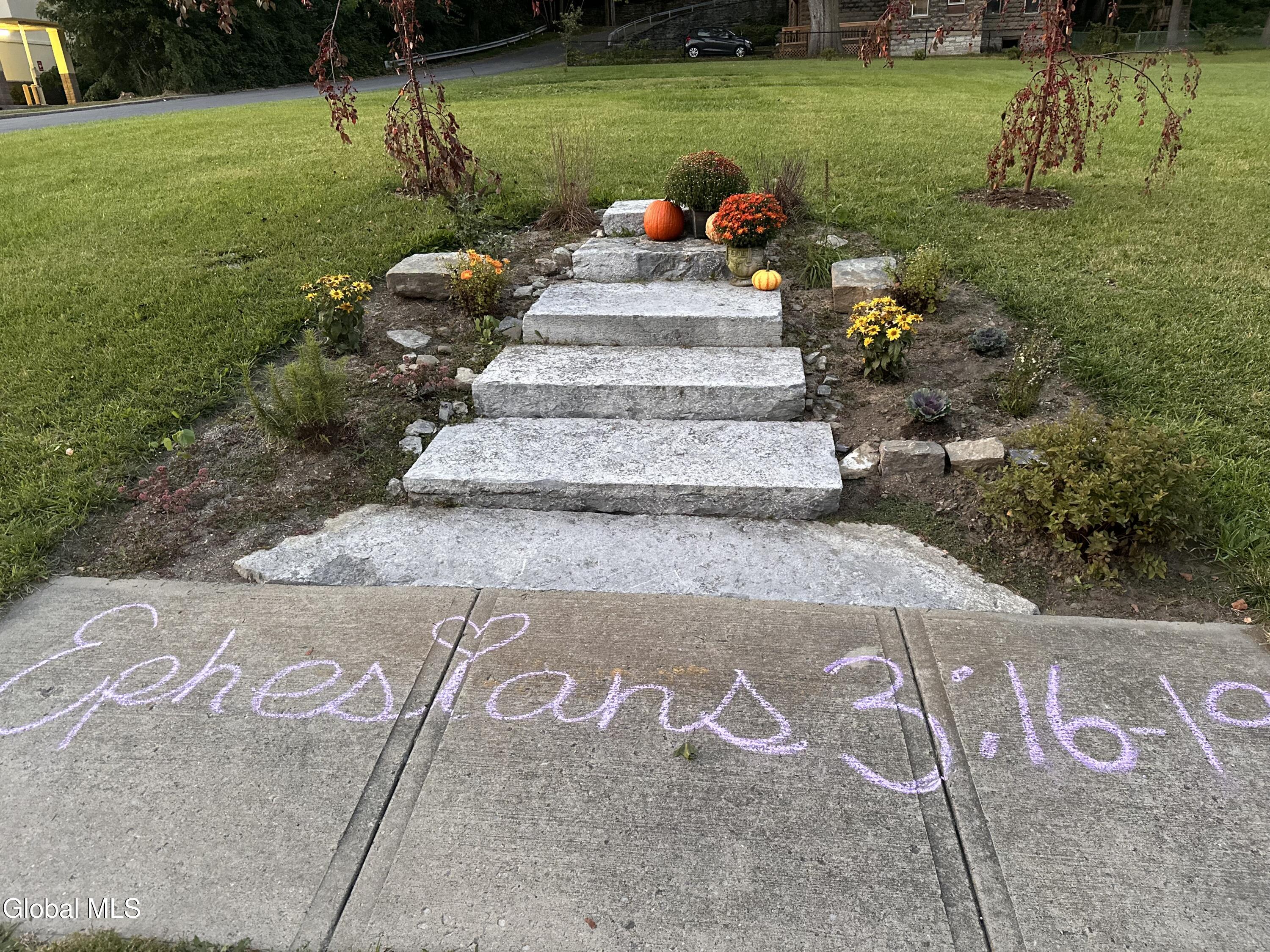 29 E Grand Street Palatine Bridge NY 13428