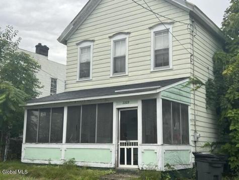 2209 12th Street Troy NY 12180
