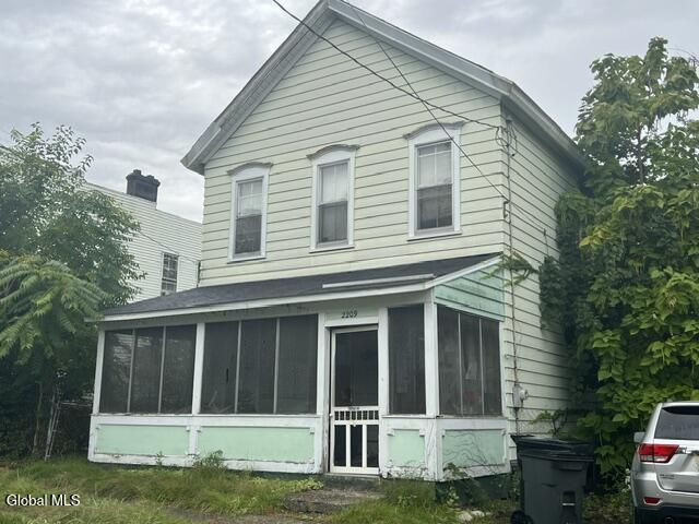 2209 12th Street Troy NY 12180