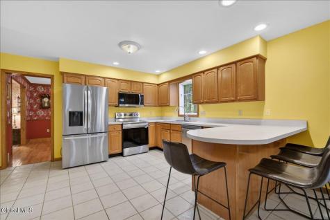 7 Brookview Court Halfmoon NY 12065