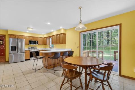 7 Brookview Court Halfmoon NY 12065
