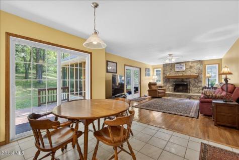 7 Brookview Court Halfmoon NY 12065