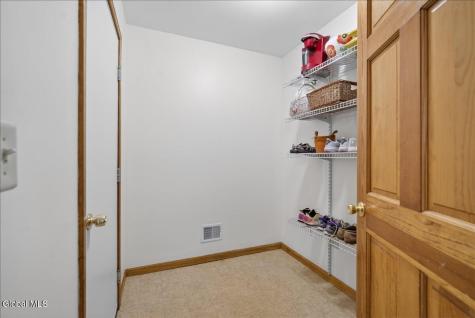 7 Brookview Court Halfmoon NY 12065