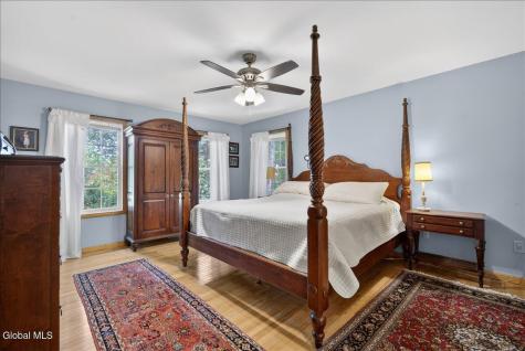 7 Brookview Court Halfmoon NY 12065