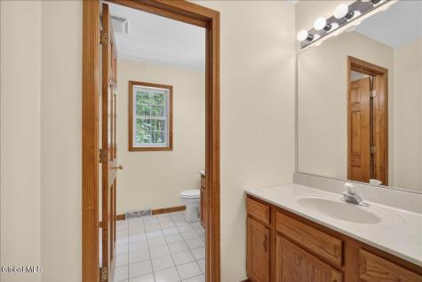 7 Brookview Court Halfmoon NY 12065