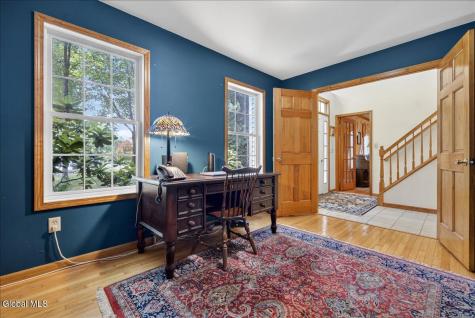 7 Brookview Court Halfmoon NY 12065