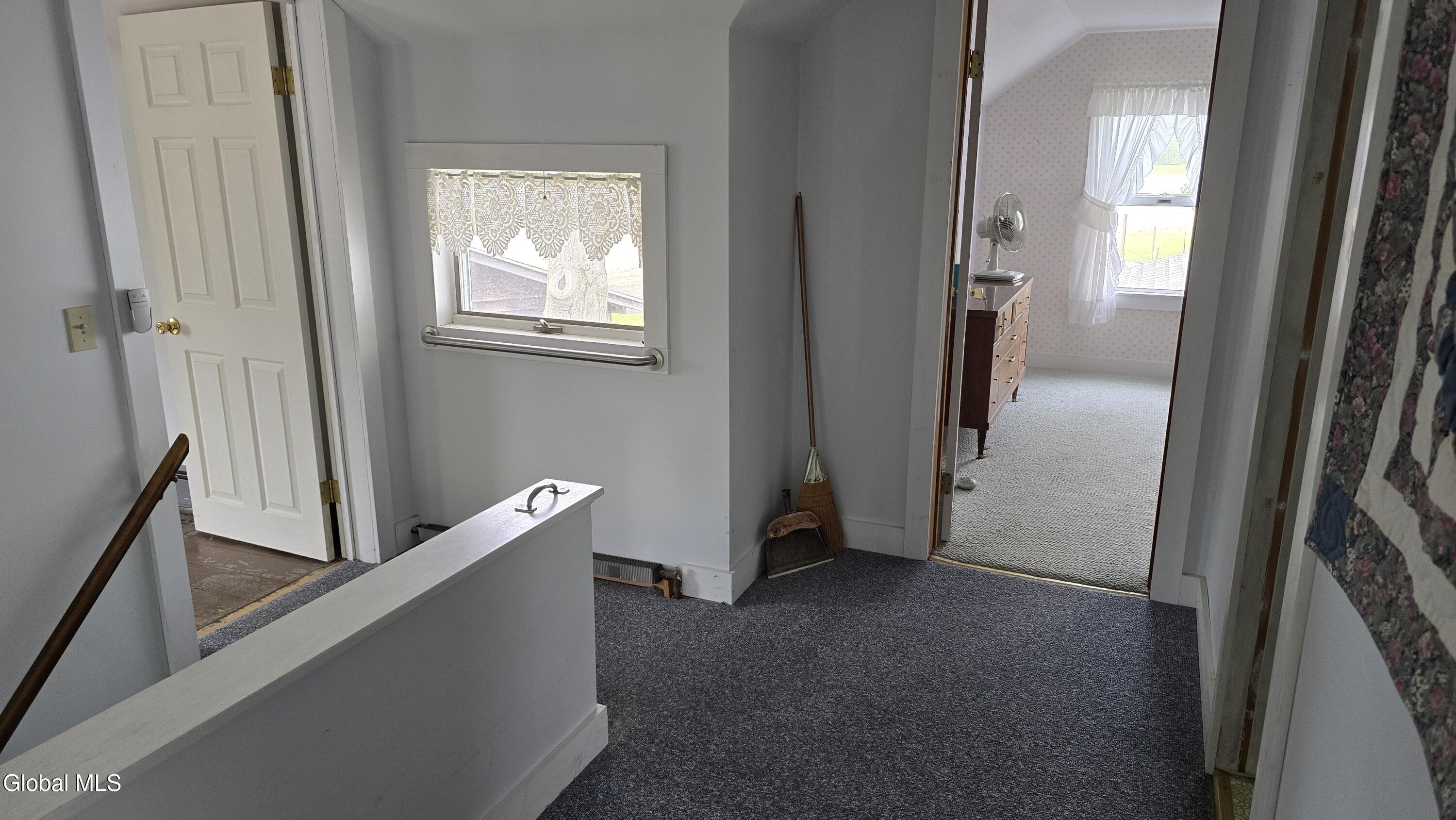 1265 S Schodack Road Castleton NY 12033