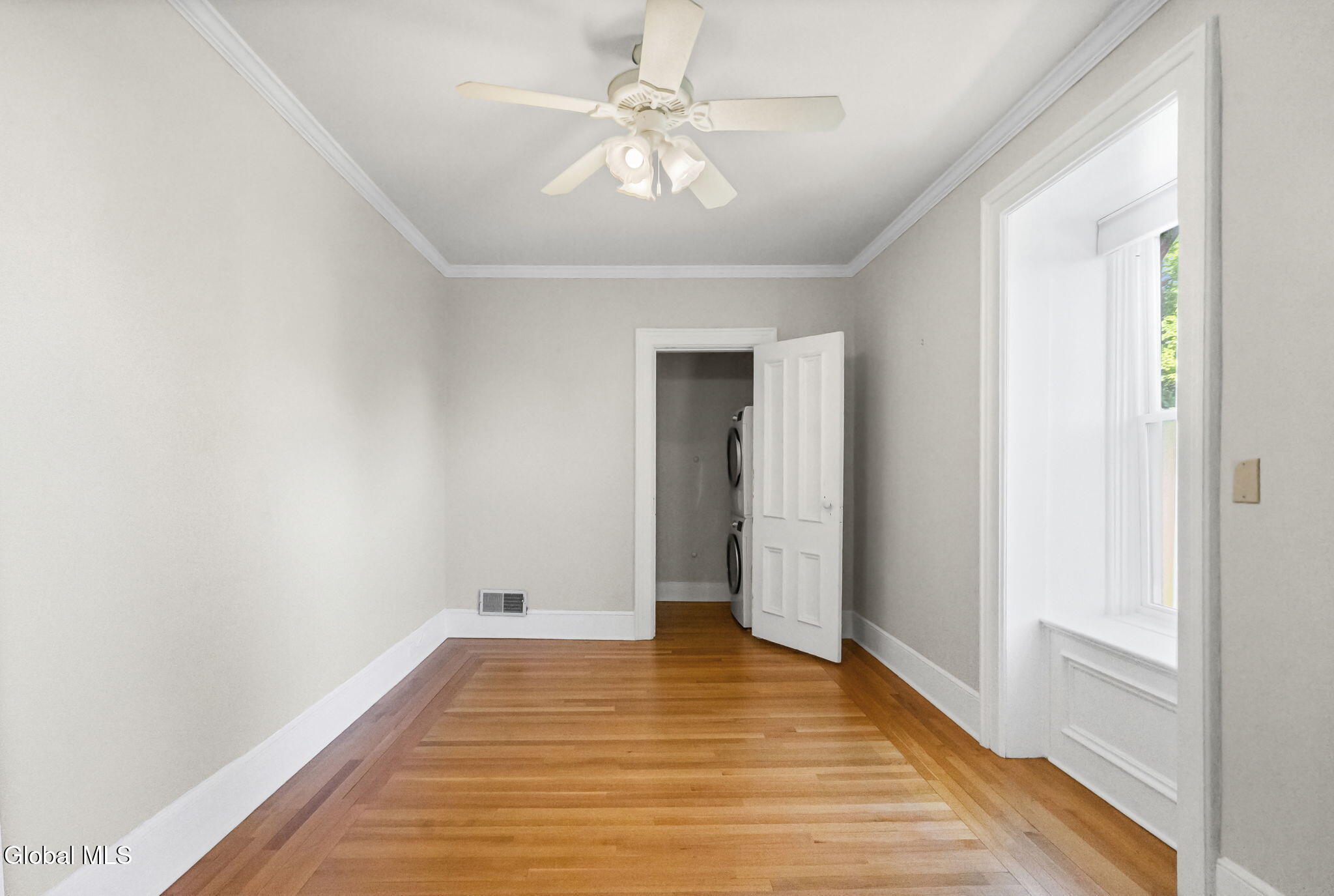 12 Collins Avenue Troy NY 12180