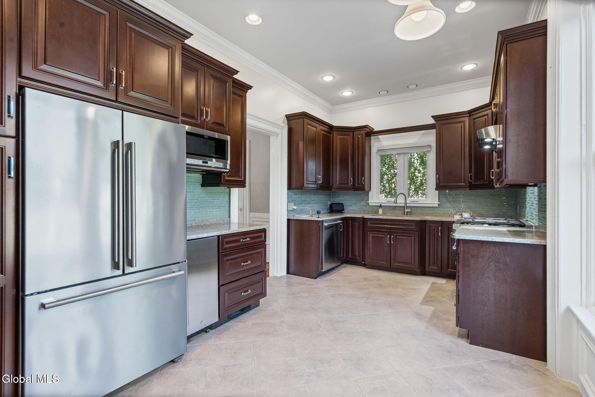 12 Collins Avenue Troy NY 12180