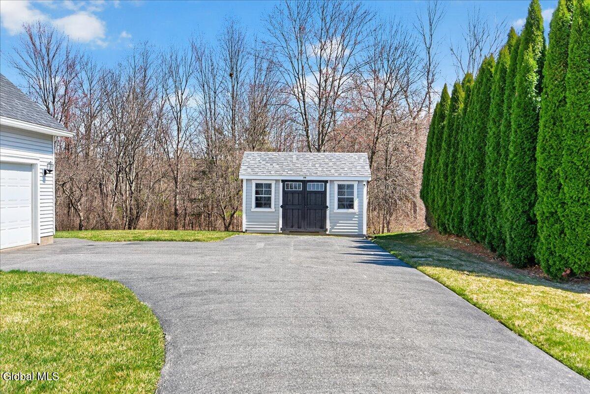 12 Basswood Court Ballston Spa NY 12020