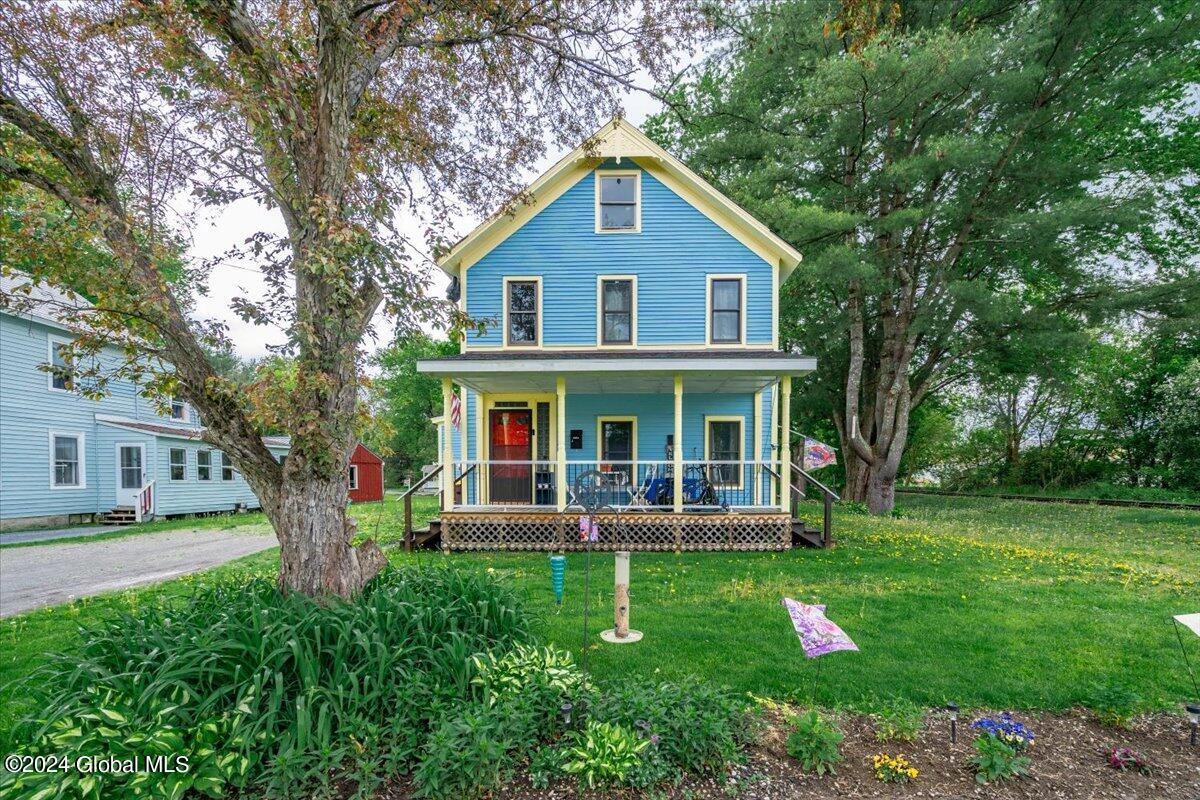33 Avenue A Cambridge NY 12816
