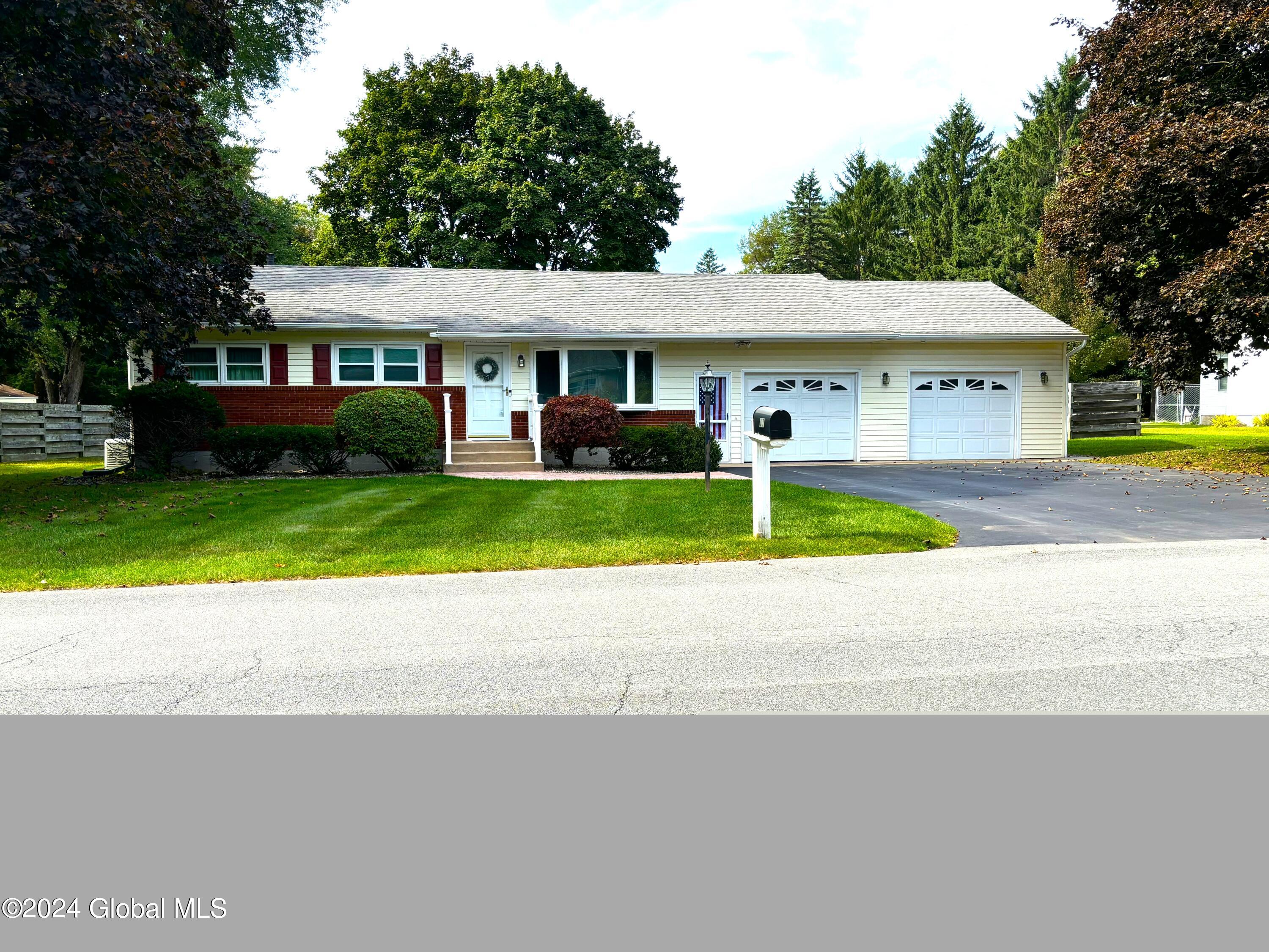 11 Street Jude Lane Glenville NY 12302