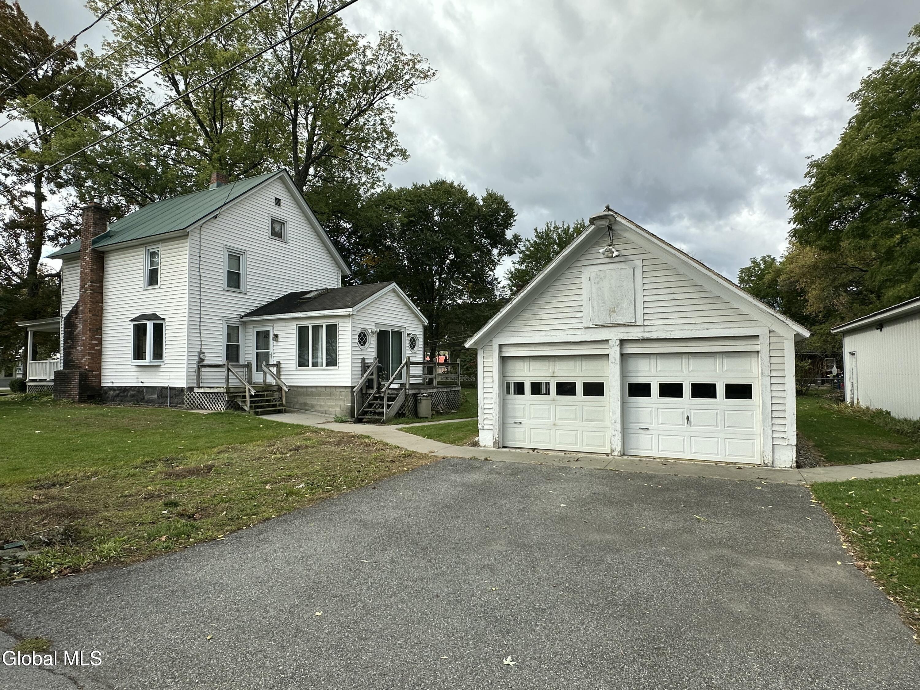 46 Boulevard Queensbury NY 12804
