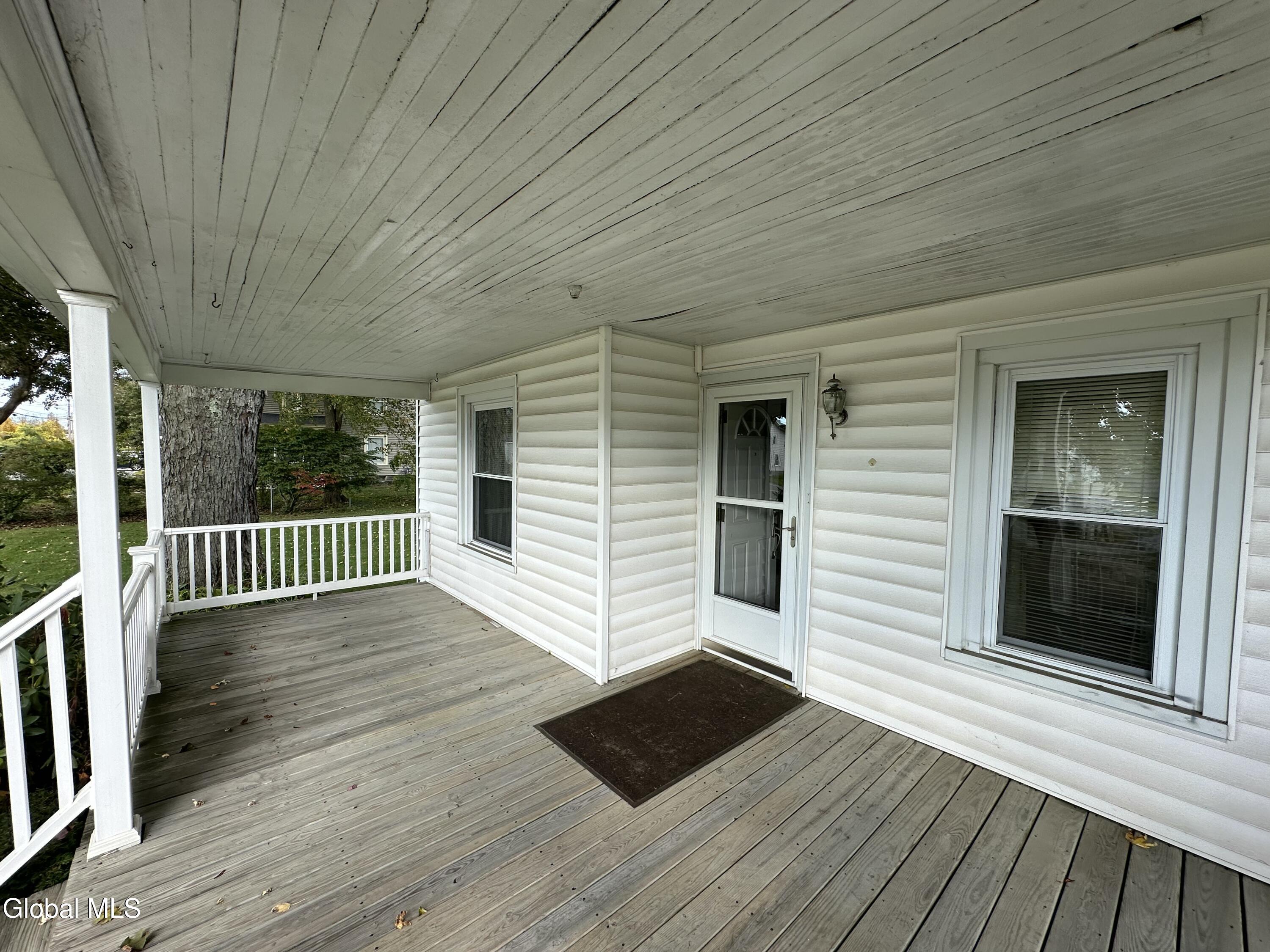 46 Boulevard Queensbury NY 12804