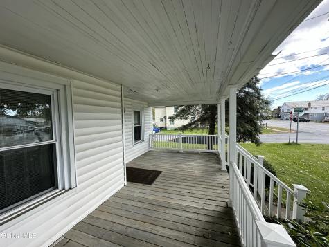 46 Boulevard Queensbury NY 12804