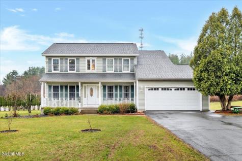 564 Snyders Lake Road Wynantskill NY 12198