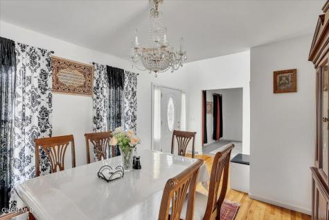 564 Snyders Lake Road Wynantskill NY 12198