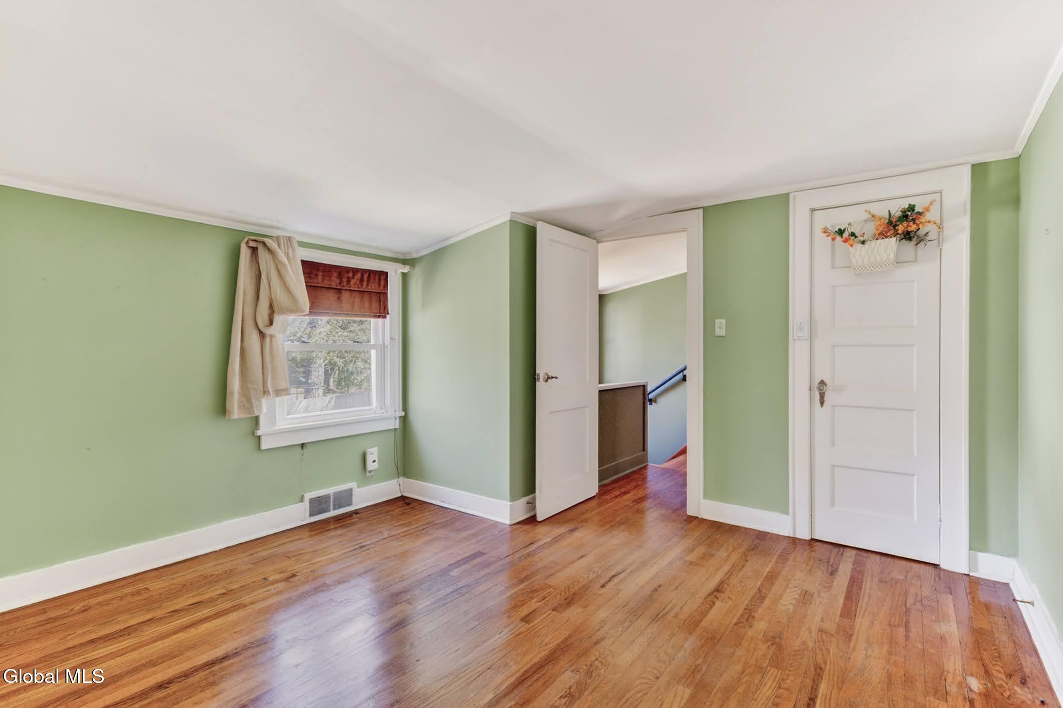 1817 Nott Street Schenectady NY 12309